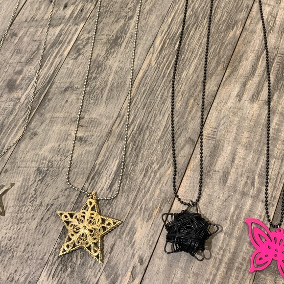 6 necklaces bundle - Picture 3 of 4